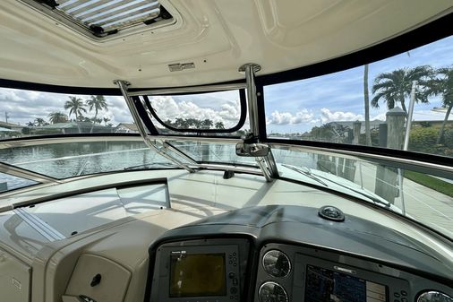 Sea Ray 390 Sundancer image