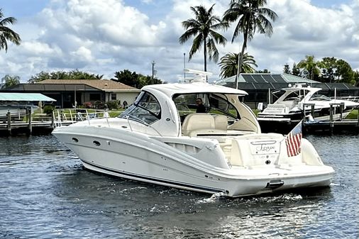 Sea Ray 390 Sundancer image