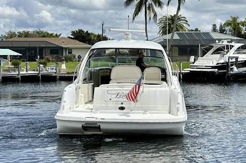 Sea Ray 390 Sundancer image