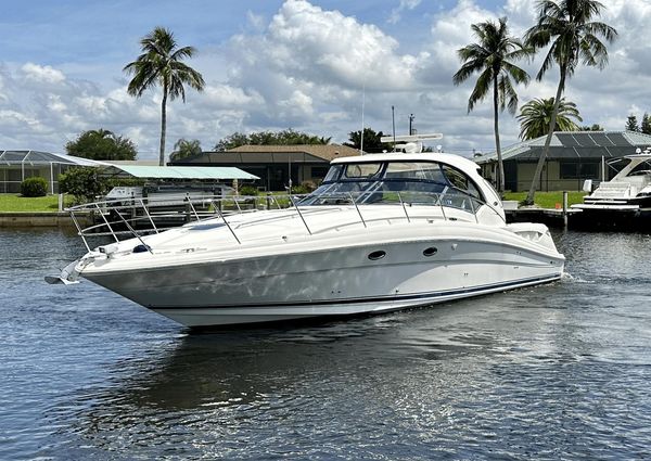 Sea Ray 390 Sundancer image