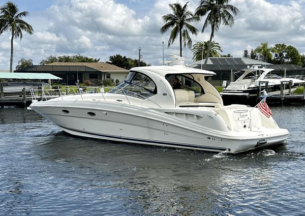 Sea Ray 390 Sundancer image