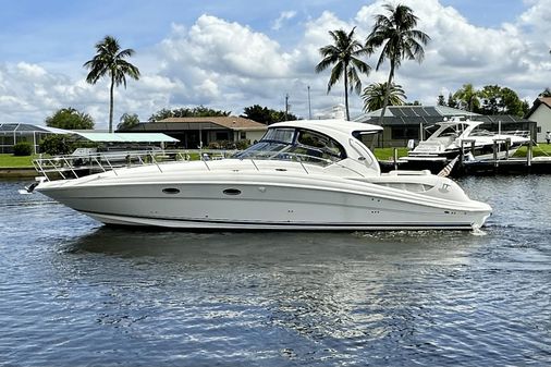 Sea Ray 390 Sundancer image