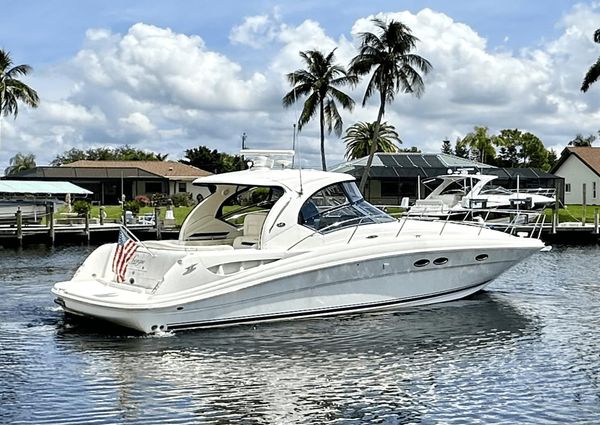 Sea Ray 390 Sundancer image