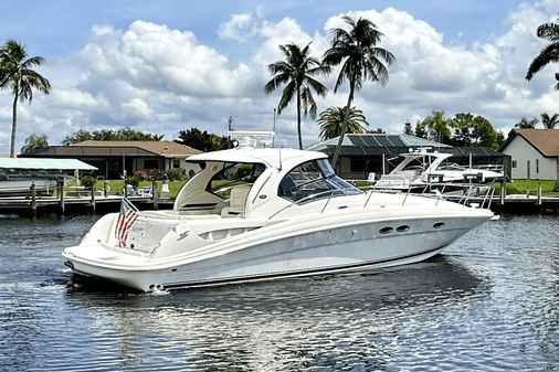 Sea Ray 390 Sundancer image