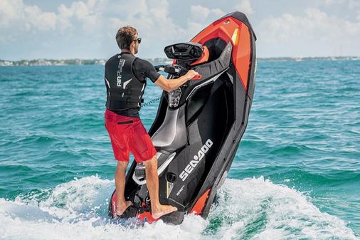 Sea-doo SPARK-TRIXX-3UP image