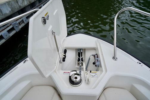 Boston Whaler 280 Dauntless image