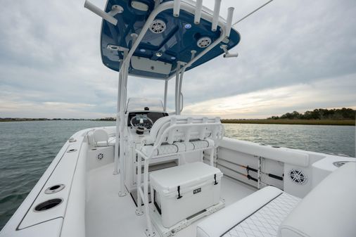 Sportsman Open 232 Center Console image