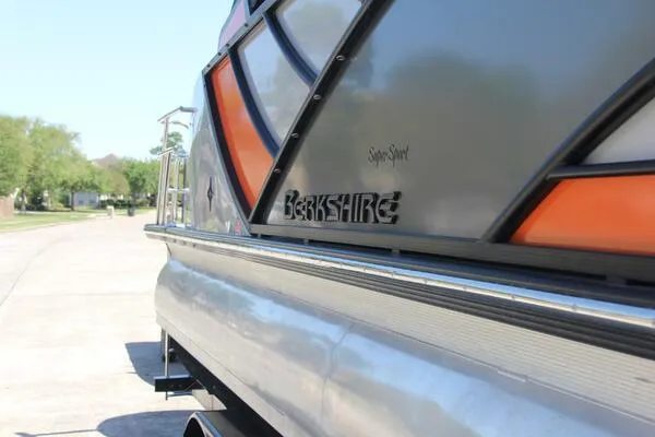 Berkshire 25 Sport CL image