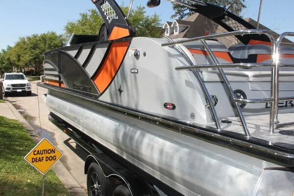 Berkshire 25 Sport CL image