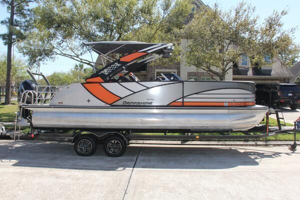 Berkshire 25 Sport CL image