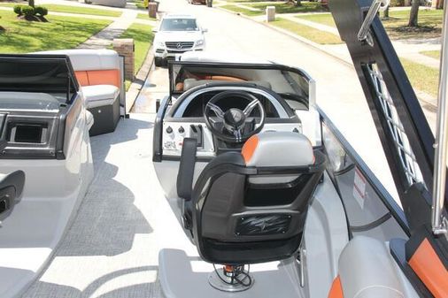 Berkshire 25 Sport CL image