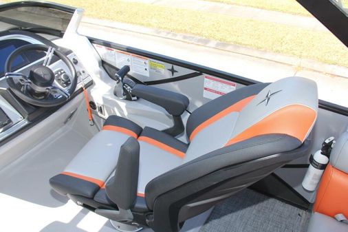 Berkshire 25 Sport CL image