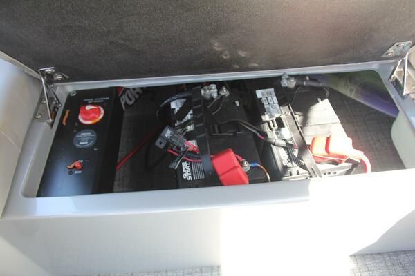 Berkshire 25 Sport CL image