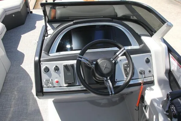 Berkshire 25 Sport CL image