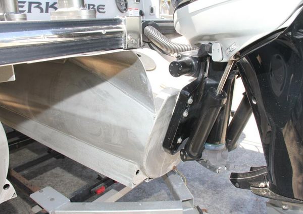 Berkshire 25 Sport CL image