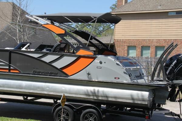 Berkshire 25 Sport CL image