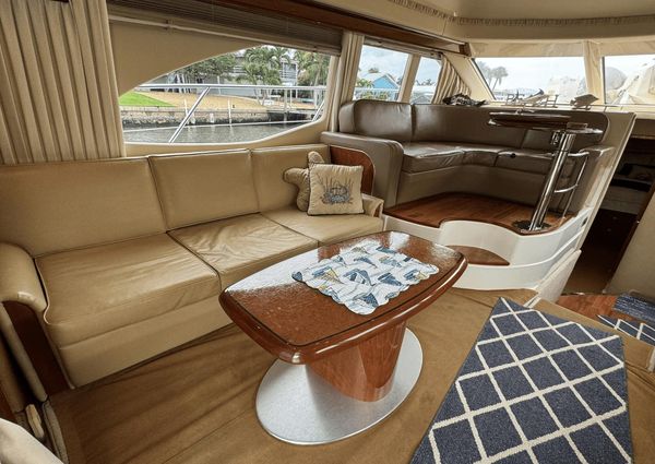 Sea Ray 420 Sedan Bridge image