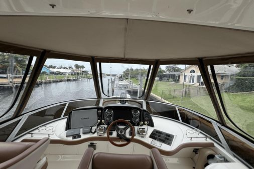 Sea Ray 420 Sedan Bridge image