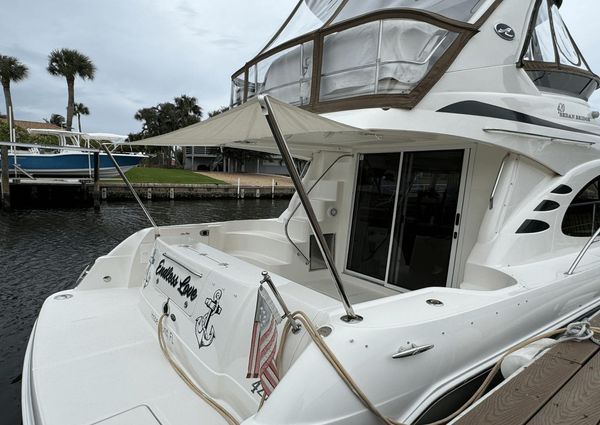 Sea Ray 420 Sedan Bridge image