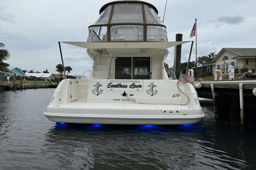 Sea Ray 420 Sedan Bridge image