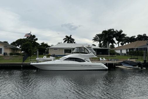 Sea Ray 420 Sedan Bridge image