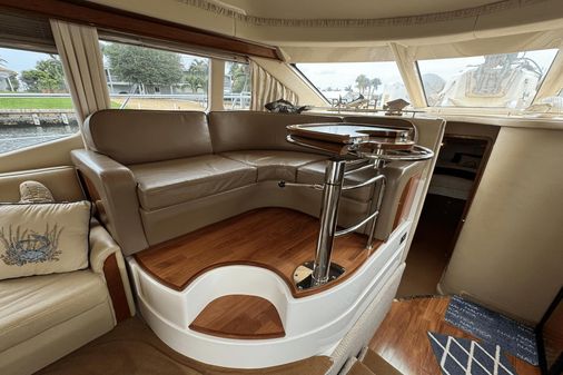 Sea Ray 420 Sedan Bridge image