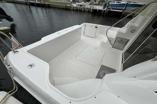 Sea Ray 420 Sedan Bridge image