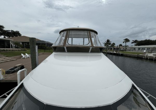 Sea Ray 420 Sedan Bridge image