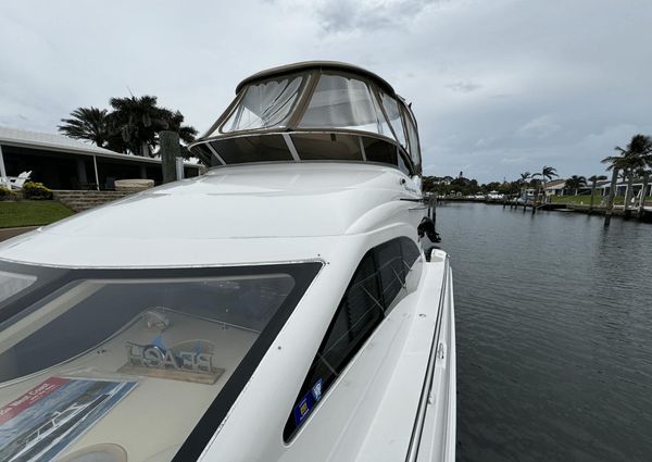 Sea Ray 420 Sedan Bridge image