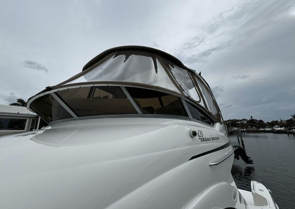 Sea Ray 420 Sedan Bridge image