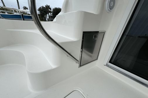 Sea Ray 420 Sedan Bridge image