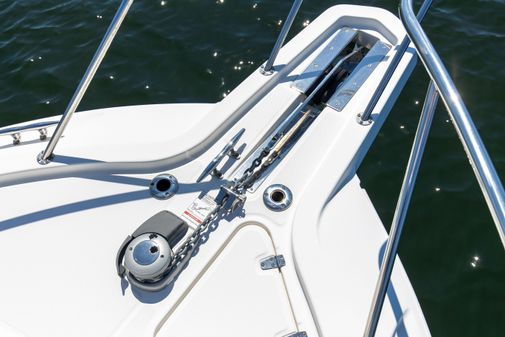 Boston Whaler 345 Conquest image