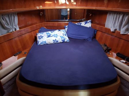 Cayman Yachts 42 Fly image