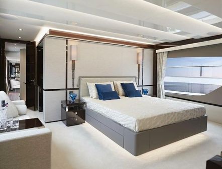 Sunseeker 95 Yacht image