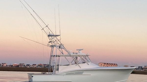 Custom Carolina Caison 40 Express Sportfish