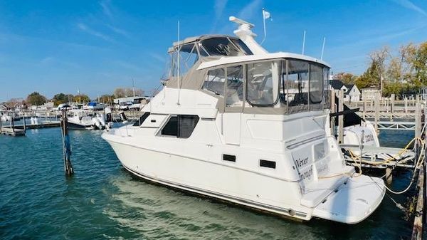 Silverton 392 Motor Yacht 