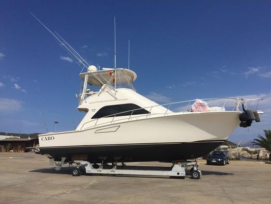 Cabo 43 Flybridge - main image