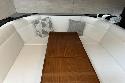 Cruisers Yachts 42 GLS-OB image