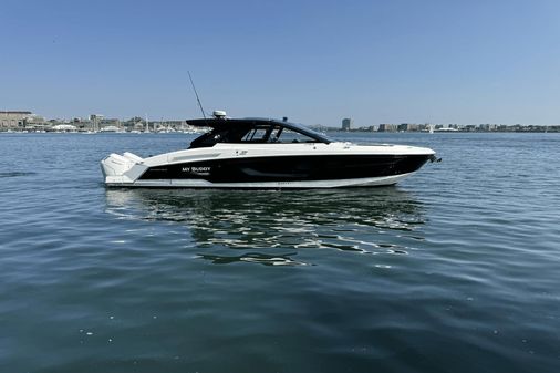 Cruisers Yachts 42 GLS-OB image