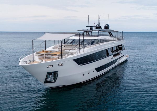 Ferretti Yachts 1000 image