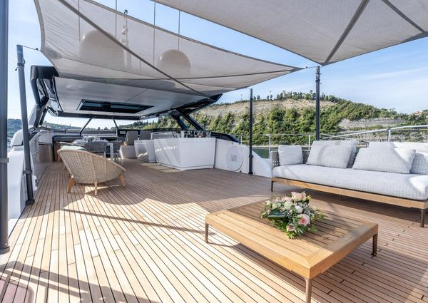 Ferretti Yachts 1000 image