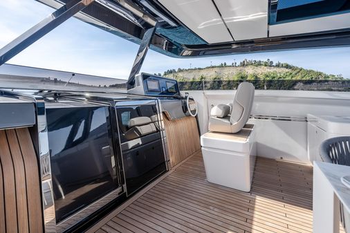 Ferretti Yachts 1000 image