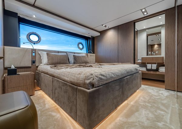 Ferretti Yachts 1000 image