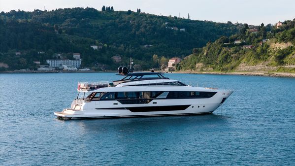 Ferretti Yachts 1000 image