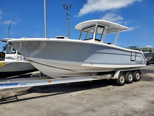 Robalo 302 - main image