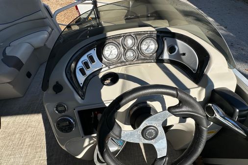 SunCatcher V18 Cruise image