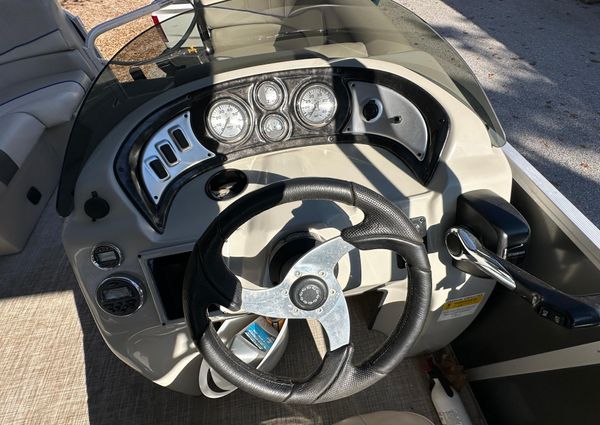 SunCatcher V18 Cruise image