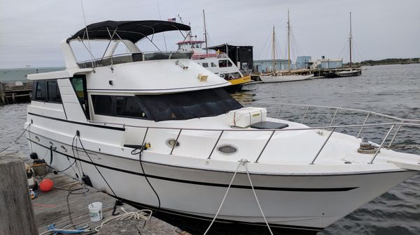 Hi-Tech Motor Yacht 