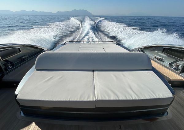 Riva 68 Diable image