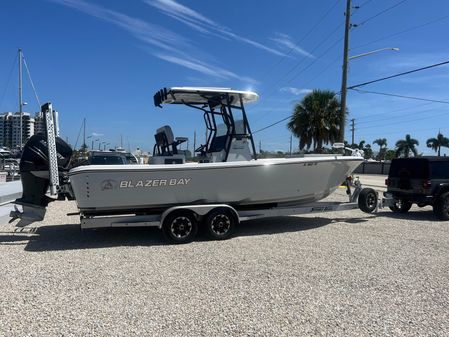 Blazer Bay 2700 Hybrid Bay image